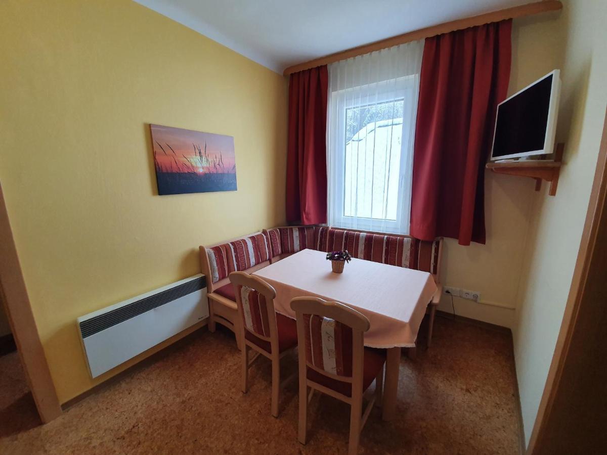 Appartement Zur Post Ferlach Exteriér fotografie